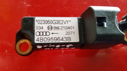 Senzor airbag Audi A6 C5 cod 4B0959643B