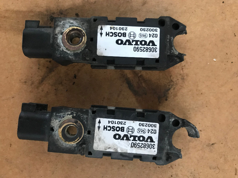 Senzor airbag volvo xc90 2.4 163 cp 2002 - 2007 co
