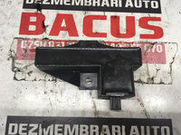 Senzor Audi A6 cod: 4f0909141