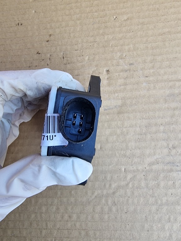 Senzor Esp Audi A4 B7/A6 cod 8E0907637B