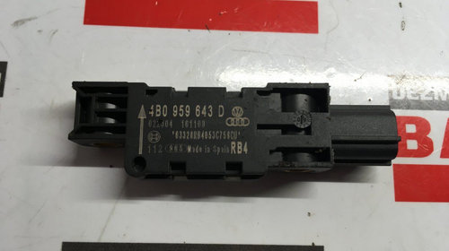Senzor impact Audi A3 8P cod: 4b0959643d