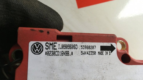 Senzor impact VW Golf 4 cod: 1j0909606d