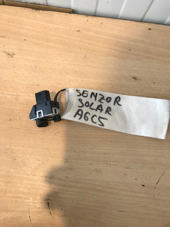 Senzor lumina parbriz a6 c5 1998 - 2004 cod: 4d0907539