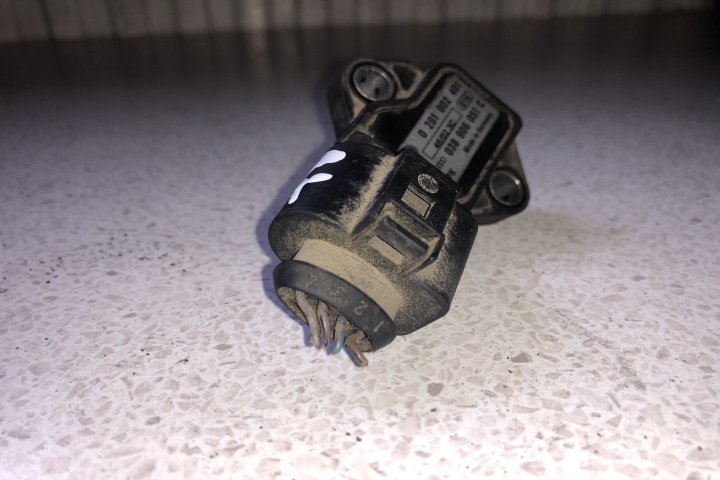 Senzor MAP 038906051C 0281002401 Audi A2