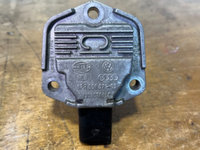 Senzor nivel baie ulei, cu codul: 1J0907660C pentru VW/ Audi motor de 2,0