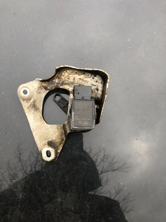 Senzor nivel faruri xenon skoda octavia cod 1U0 907 503