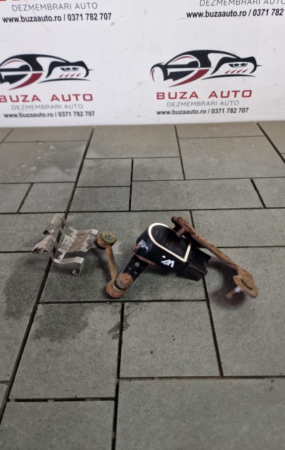 Senzor nivel spate stanga Cod: A2229050503 Mercedes-Benz C-Class W205/S205/C205 [2014 - 2018]