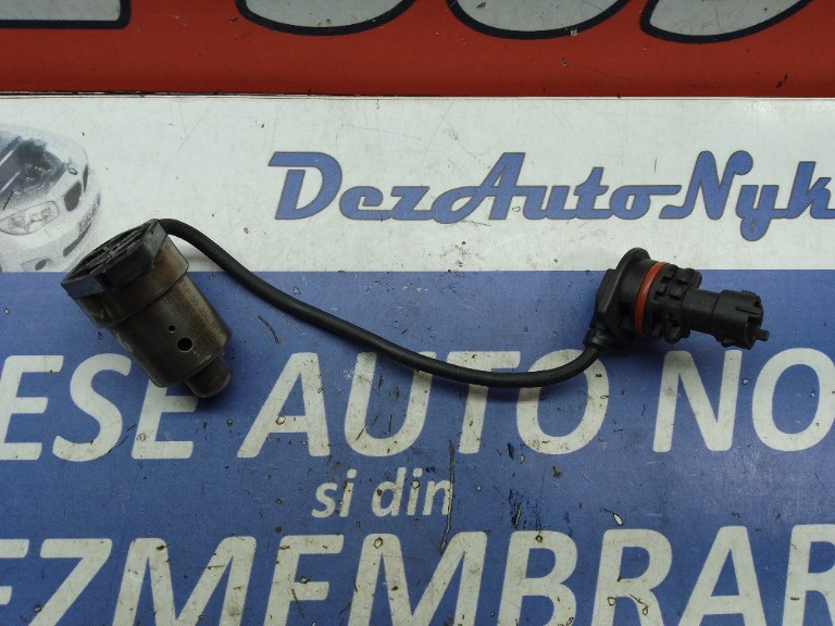Senzor nivel ulei Opel Signum 1.9Cdti 150 Cp 55352617 395061014005 2007