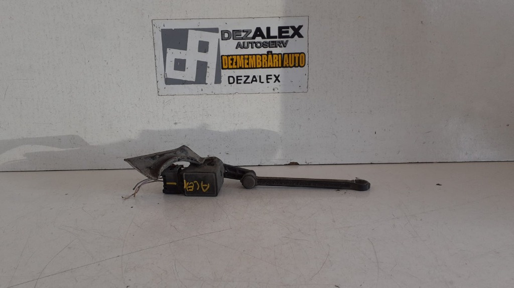 Senzor nivel xenon Audi A4 B5 cod 4B0907503