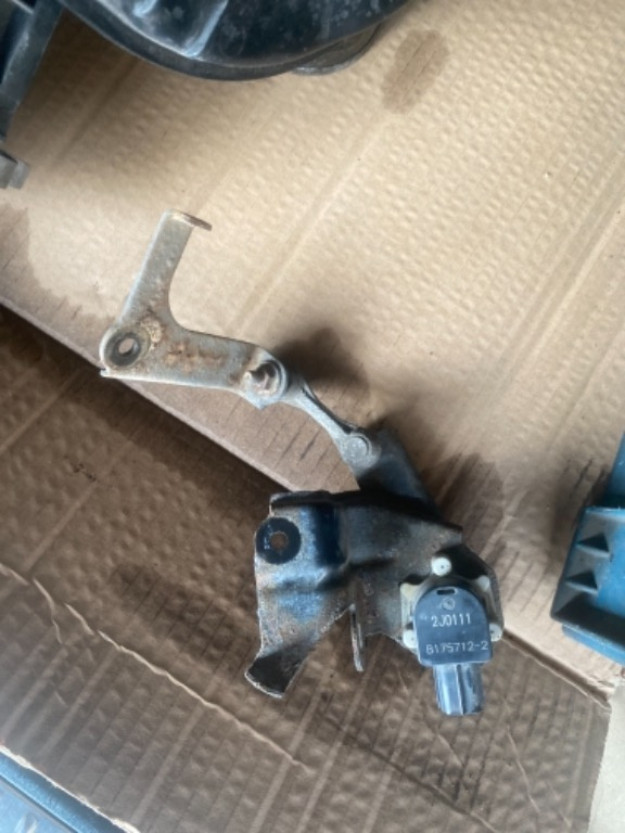 Senzor nivel xenon Mazda 6 2.2 2013-2014-2015