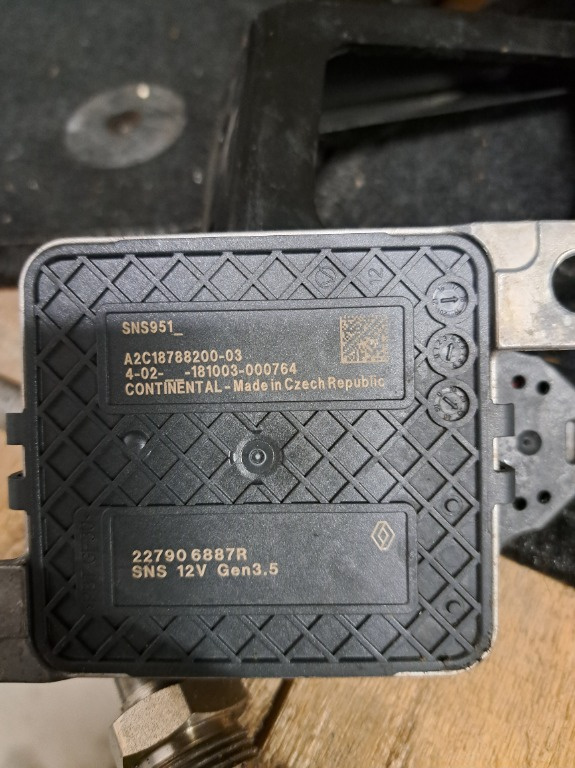 Sensore Di Ossido Di Azoto NOx 227901461R Per Duster 2, Logan 2 Diesel - Alta Qualità, Installazione Semplice