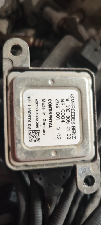 Senzor nox Mercedes GL-Class , S-Class , ML-class , E-Class ,CLS-Class , C-Class cod A2C13684300 / A0009050108