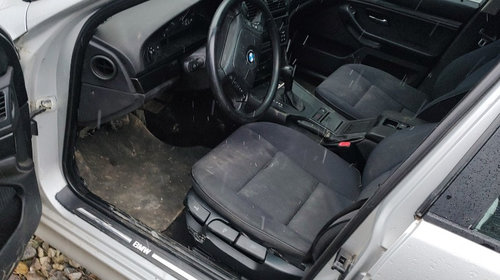 Senzor parcare fata BMW E39 2002 Diesel 2.0 sau 2,5 sau 3.0