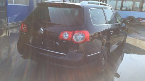 Senzor parcare fata Volkswagen Passat B6 2009 Break 2.0 TDI