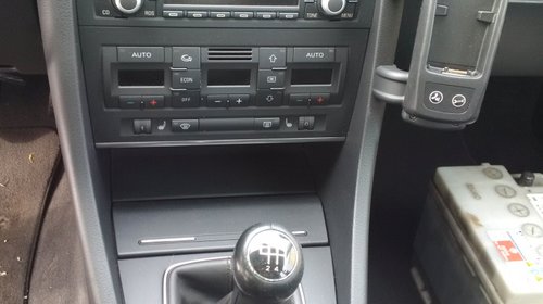 Senzor parcare spate Audi A4 B7 2007 Combi 2.0 TDI