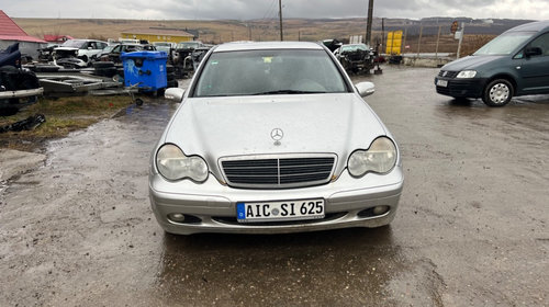 Senzor parcare spate Mercedes C-Class W203 20