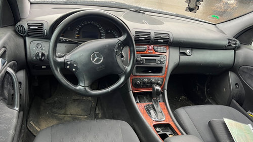 Senzor parcare spate Mercedes C-Class W203 2002 Limuzina 2,2 cdi