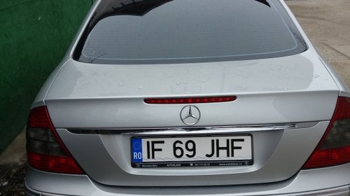 Senzor parcare spate Mercedes E-CLASS W211 2007 berlina 3.0