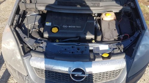 Senzor parcare spate Opel Zafira 2005 combi 1.9 cdti