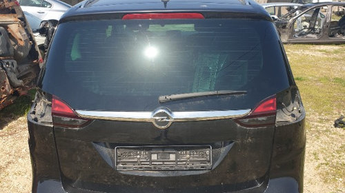 Senzor parcare spate Opel Zafira C 2015 Break 2.0 dti