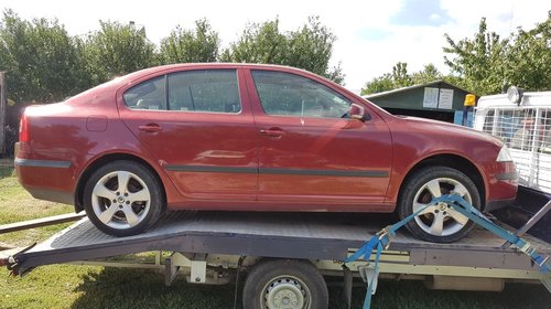 Senzor parcare spate Skoda Octavia 2 2006 200