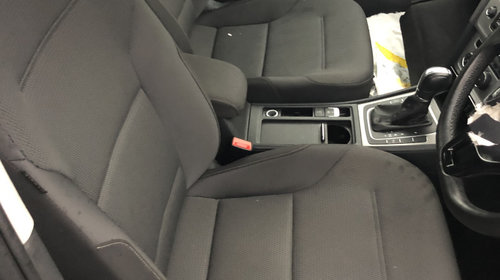 Senzor parcare spate Volkswagen Golf 7 2015 Hatchback 2.0
