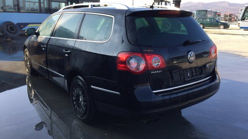 Senzor parcare spate Volkswagen Passat B6 2009 Break 2.0 TDI