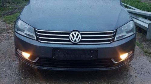 Senzor parcare spate Volkswagen Passat B7 201