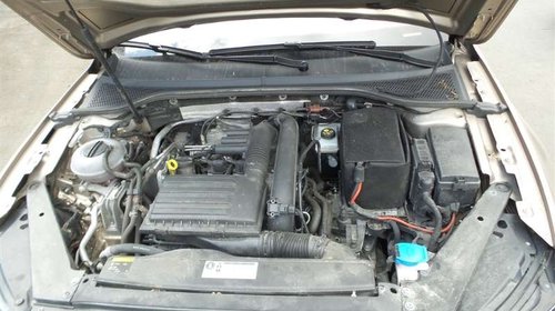 Senzor parcare spate VW Passat B8 2015 variant / combi 1.4 tsi CZEA