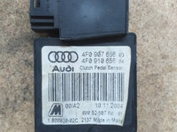 Senzor pedala ambreiaj Audi a6 c6 4F0907658 4F0907658 Audi A6 4F/C6 [2004 - 2008] Sedan 2.0 TDI MT (140 hp)