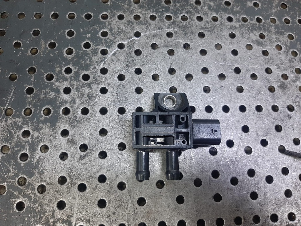 Senzor presiune gaze evacuare 2.0 d b47c