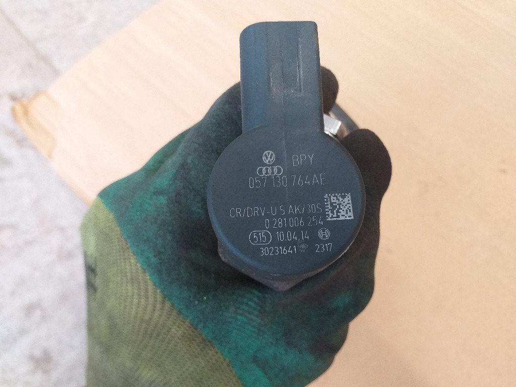Senzor Rampa Injectoare Audi A6 C7 3.0 T