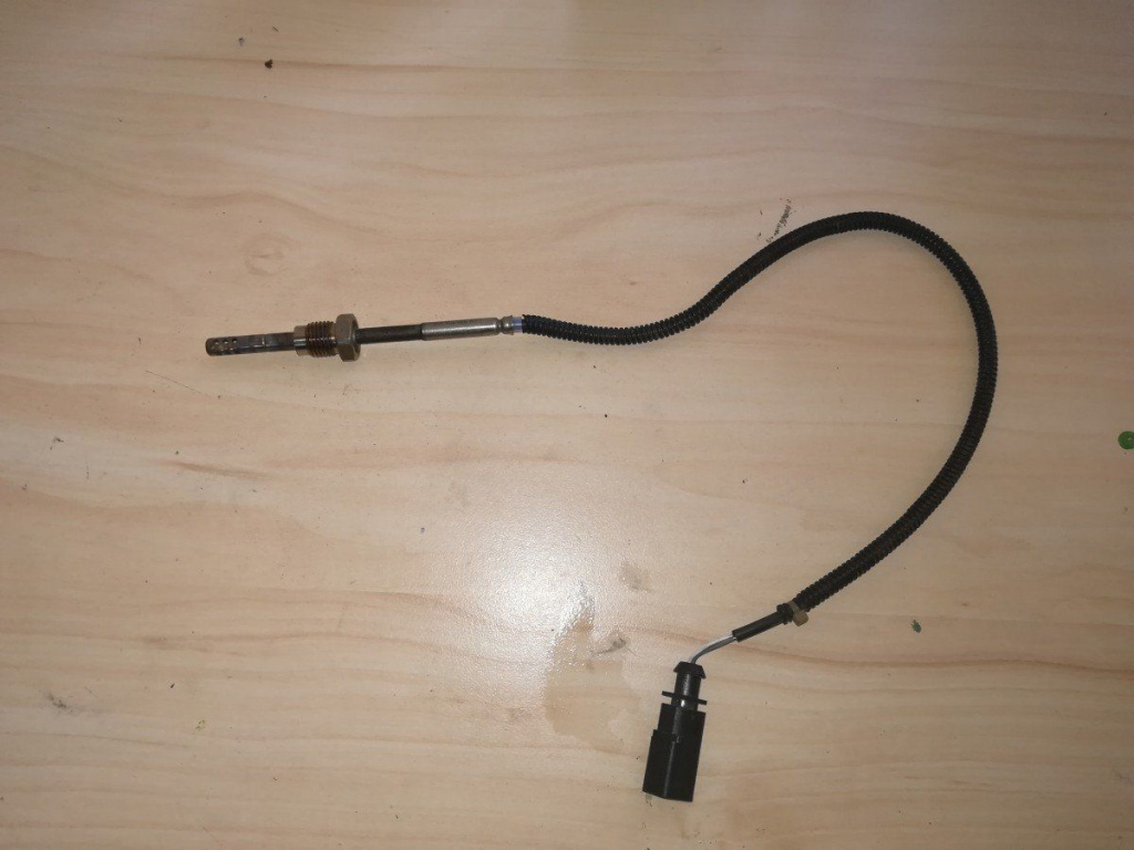 Senzor temperatura gaze pentru Audi A4, 