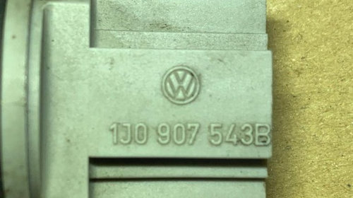 Senzor temperatura interior Volkswagen Golf 3 Volkswagen Golf MK4 Volkswagen Bora cod 1J0907543B