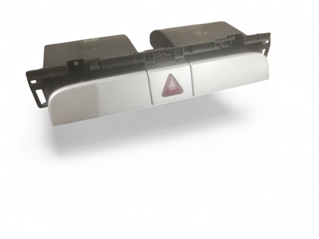 Sertar bord VW Passat B6 cod 3C0858407 a