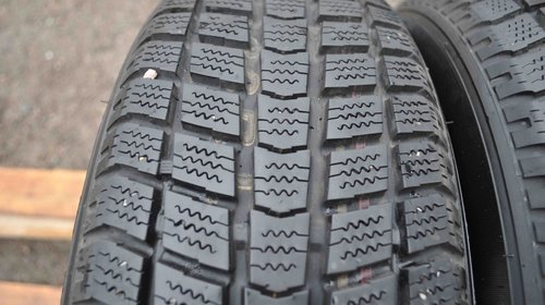 SET 2 Anvelope Iarna 185/60 R15C NEXEN EURO WIN 600 92T