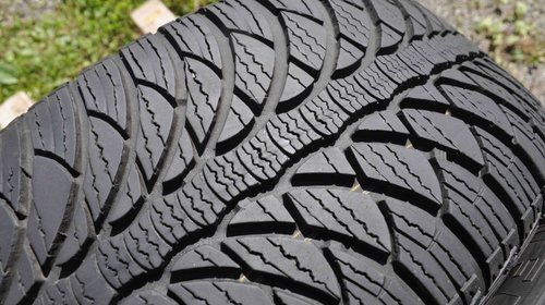 SET 2 Anvelope Iarna 205/55 R16 FULDA MONTERO 3 91T