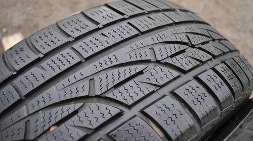 SET 2 Anvelope Iarna 205/55 R16 HANKOOK WINTER ICEPT EVO 91H