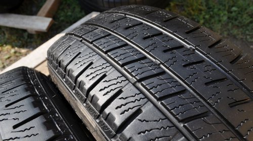 SET 2 Anvelope Iarna 205/65 R16C GOODYEAR CARGO VECTOR 107/105T