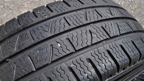 SET 2 Anvelope Iarna 205/65 R16C PIRELLI Carrier Winter 107/105T