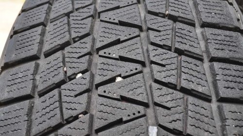 SET 2 Anvelope Iarna 215/60 R17 BRIDGESTONE Blizzak DM V1