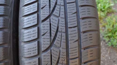 SET 2 Anvelope Iarna 215/60 R17 HANKOOK WINTER I'CEPT EVO 96H