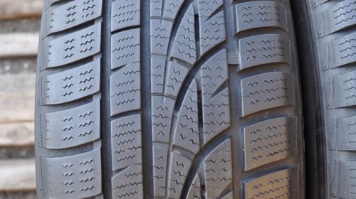 SET 2 Anvelope Iarna 215/60 R17 HANKOOK WINTER I'CEPT EVO 96H