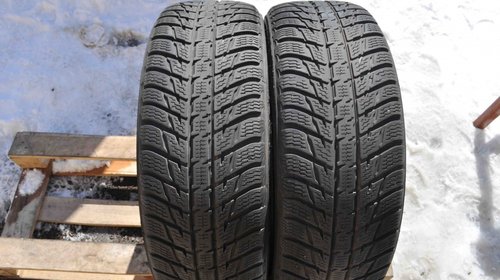 SET 2 Anvelope Iarna 215/65 R16 NOKIAN WR SUV