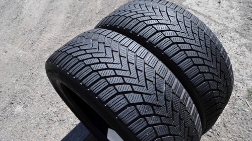 SET 2 Anvelope Iarna 225/45 R17 CONTINENTAL ContiWinterContact TS850 94V - XL