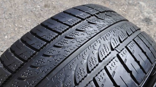 SET 2 Anvelope Iarna 225/50 R16 KUMHO SOLUS VIER 92V