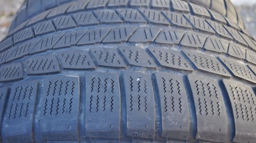 SET 2 Anvelope Iarna 225/55 R17 CONTINENTAL ContiWinterContact TS810