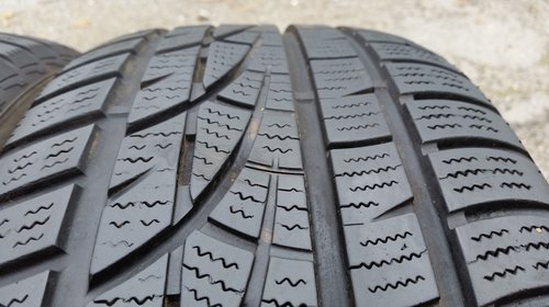 SET 2 Anvelope Iarna 225/55 R18 HANKOOK WINTER ICEPT EVO 102V