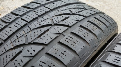 SET 2 Anvelope Iarna 225/55 R18 HANKOOK WINTER ICEPT EVO 102V