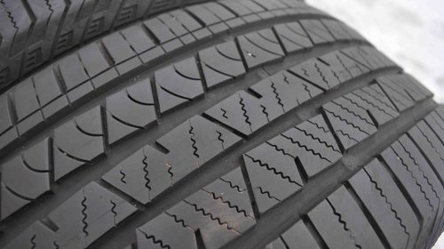 SET 2 Anvelope Iarna 235/50 R18 CONTINENTAL CROSS CONTACT LX SPORT 97V